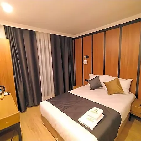 Nupera 3*