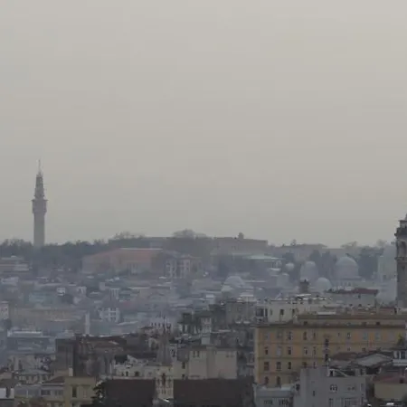 Nupera Κωνσταντινούπολη